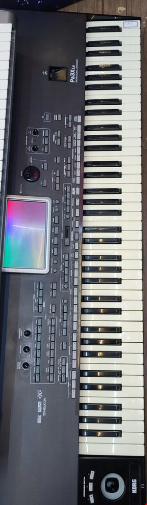 Korg pa3xle
